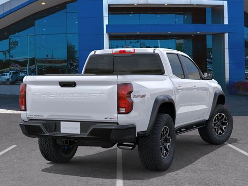New 2026 Chevrolet Colorado ZR2 w/ Technology Package AWD/4WD image 28