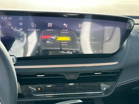 New 2026 Buick Envision Sport Touring AWD/4WD image 27