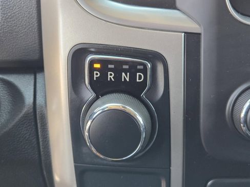 Used 2020 RAM 1500 Classic SLT RWD image 13