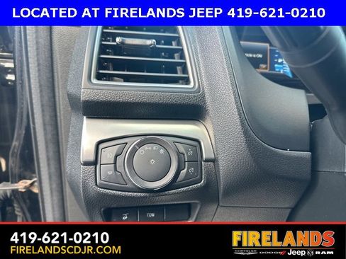 Used 2018 Ford Explorer XLT w/ Equipment Group 202A image 21