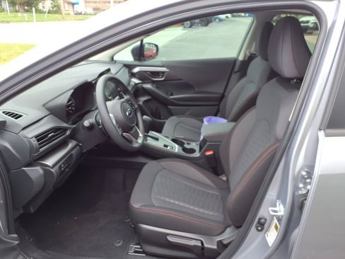 Certified 2025 Subaru Impreza 2.0i Sport AWD/4WD image 18