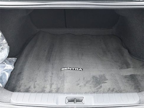 Used 2025 Nissan Sentra S image 27