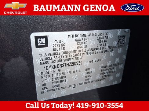 Used 2017 Cadillac XT5 Luxury w/ Driver Awareness Package AWD/4WD image 27