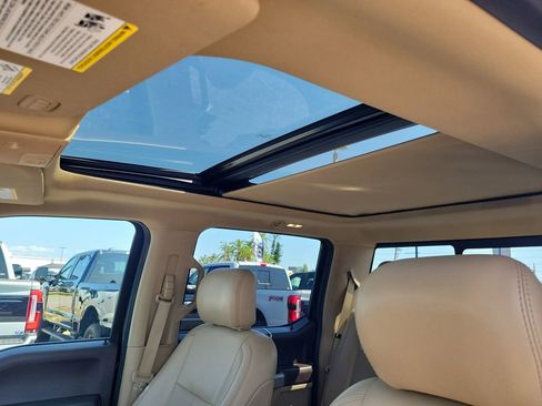 Used 2019 Ford F150 Lariat w/ Equipment Group 502A Luxury RWD image 24