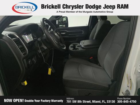 Used 2024 RAM 3500 Big Horn AWD/4WD image 13