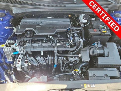 Used 2025 Hyundai Elantra Sport image 21