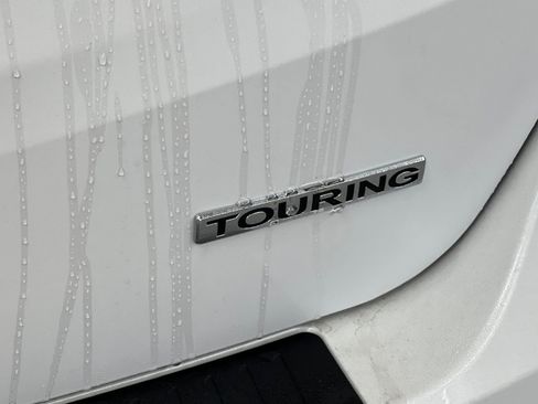 New 2026 Honda Odyssey Touring image 27