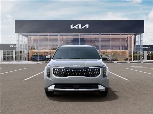 New 2026 Kia Carnival EX FWD image 2