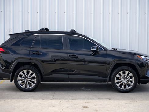 Used 2024 Toyota RAV4 XLE Premium image 52