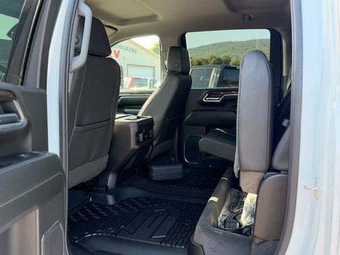 Used 2025 Chevrolet Silverado 3500 LT w/ All Star Edition AWD/4WD image 13
