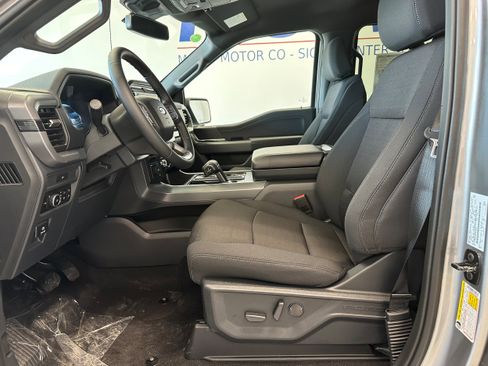 New 2026 Ford F150 XLT image 41