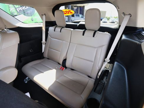 Used 2020 Ford Explorer XLT w/ Equipment Group 202A image 18