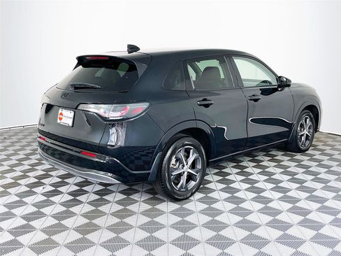 Used 2024 Honda HR-V EX-L image 11