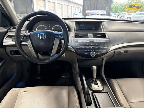 Used 2010 Honda Accord EX-L image 10