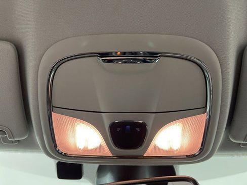 Used 2022 Jeep Cherokee Trailhawk w/ Comfort/Convenience Group image 30