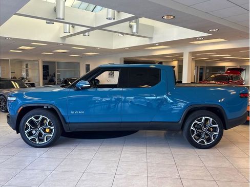 Used 2022 Rivian R1T Launch Edition image 8