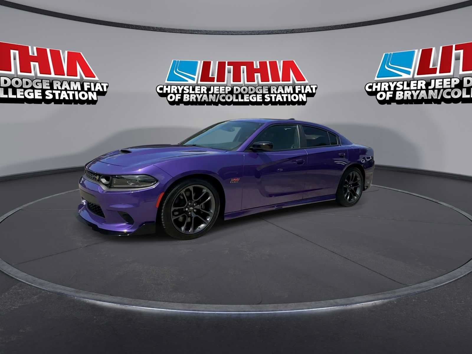Used 2023 Dodge Charger Scat Pack RWD image 4