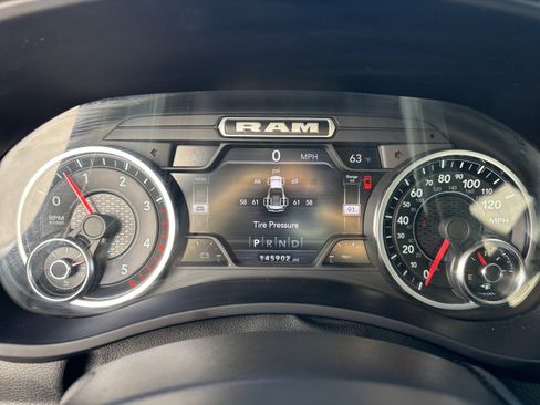 Used 2022 RAM 3500 Laramie image 10