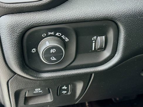 Certified 2021 RAM 1500 Big Horn image 16