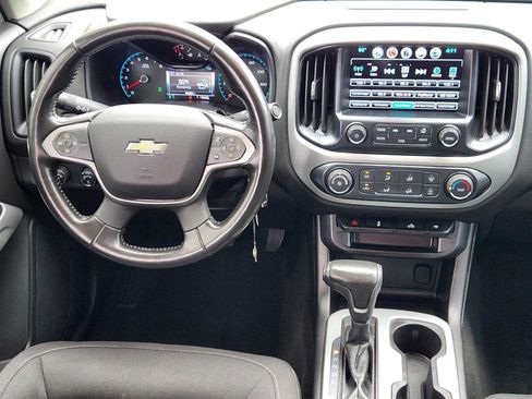 Used 2018 Chevrolet Colorado LT w/ LT Convenience Package AWD/4WD image 26