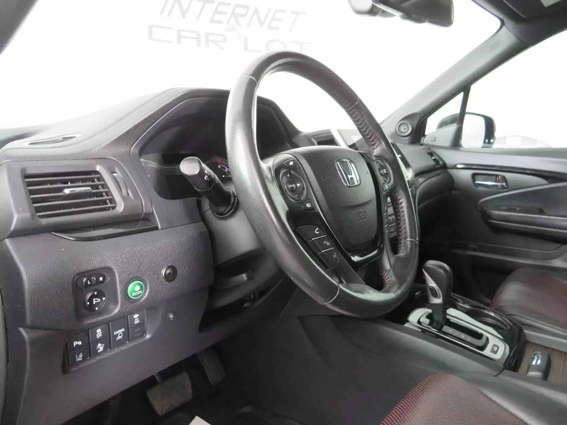 Used 2017 Honda Ridgeline Black Edition image 10