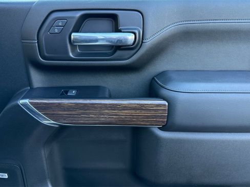 Used 2022 Chevrolet Silverado 3500 High Country image 23