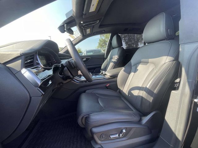 Certified 2025 Audi Q8 Prestige AWD/4WD image 17