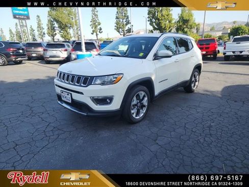 Used 2021 Jeep Compass Limited FWD image 1