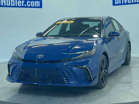 Used 2025 Toyota Camry XSE image 6