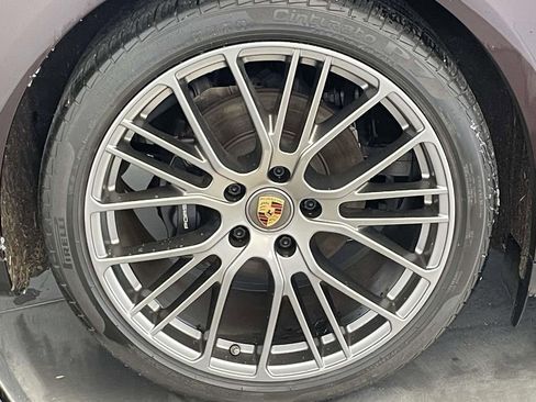 Certified 2022 Porsche Panamera 4 Platinum Edition image 13