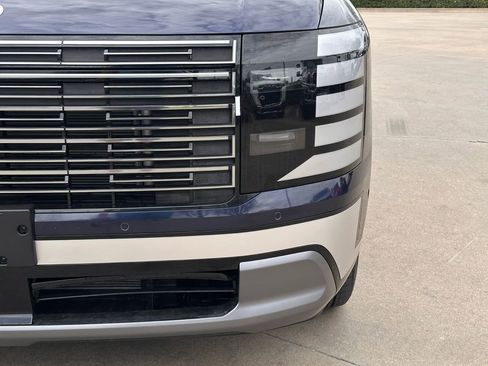 Certified 2026 Hyundai Palisade Limited image 3