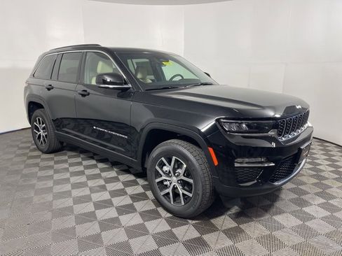 New 2025 Jeep Grand Cherokee Limited w/ Trailer Tow Package image 1