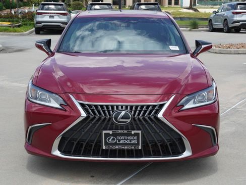 Used 2022 Lexus ES 350 w/ Premium Package FWD image 2
