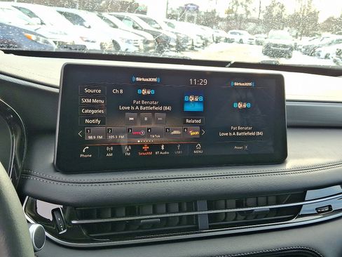 Certified 2025 INFINITI QX60 Luxe image 20