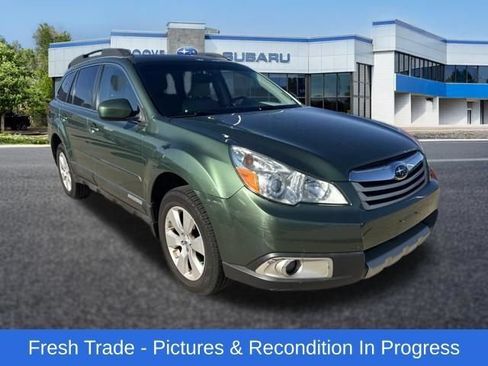 Used 2012 Subaru Outback 2.5i Limited w/ Moonroof Pkg AWD/4WD image 7