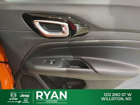 New 2026 Jeep Compass Latitude AWD/4WD image 43