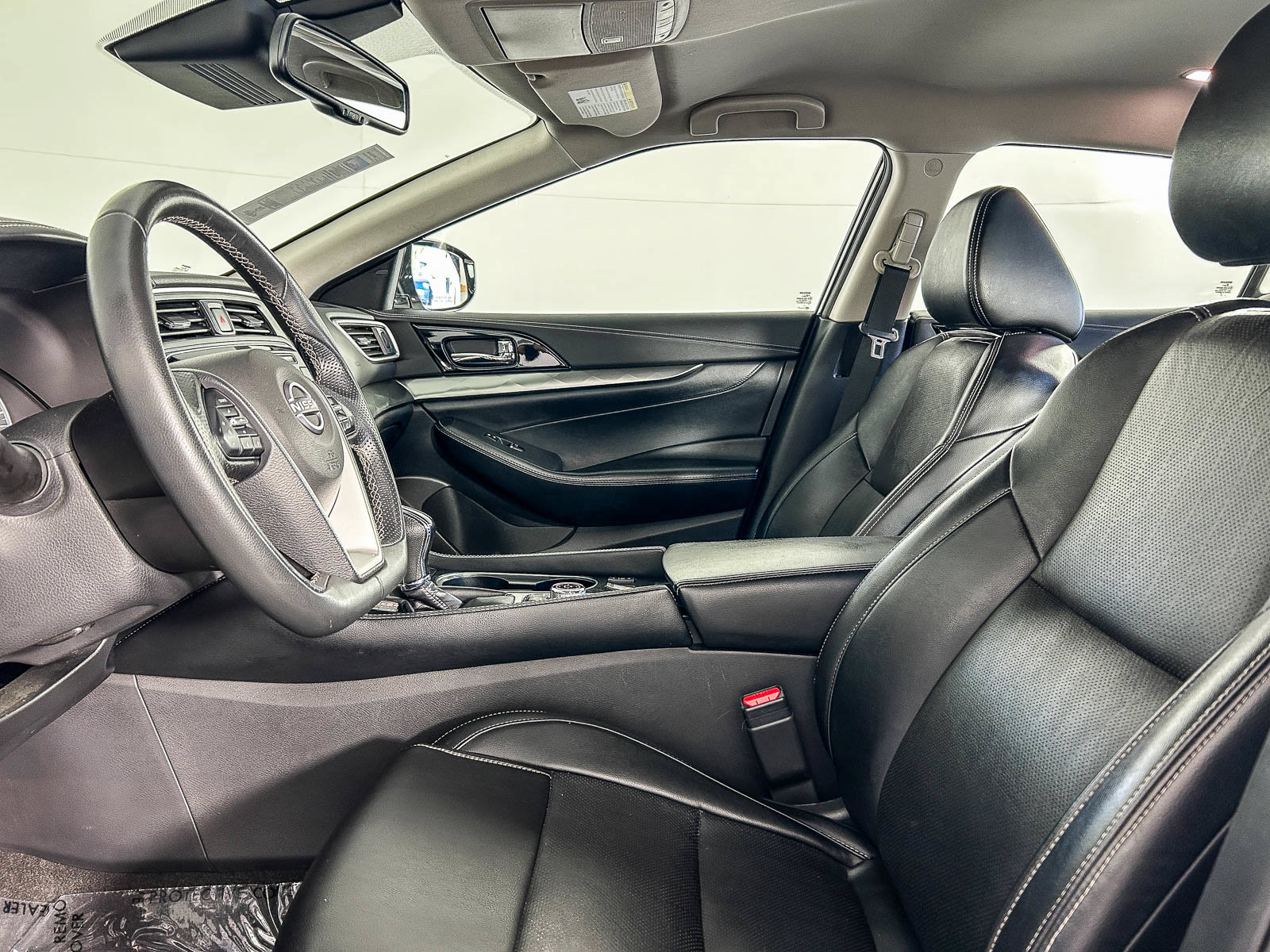 Used 2023 Nissan Maxima SV w/ Floor Mat Group FWD image 18