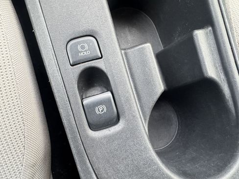 Used 2023 Toyota Corolla LE FWD image 29