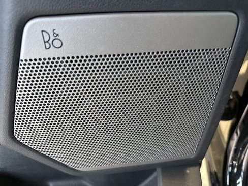 Used 2021 Ford F150 Lariat image 19