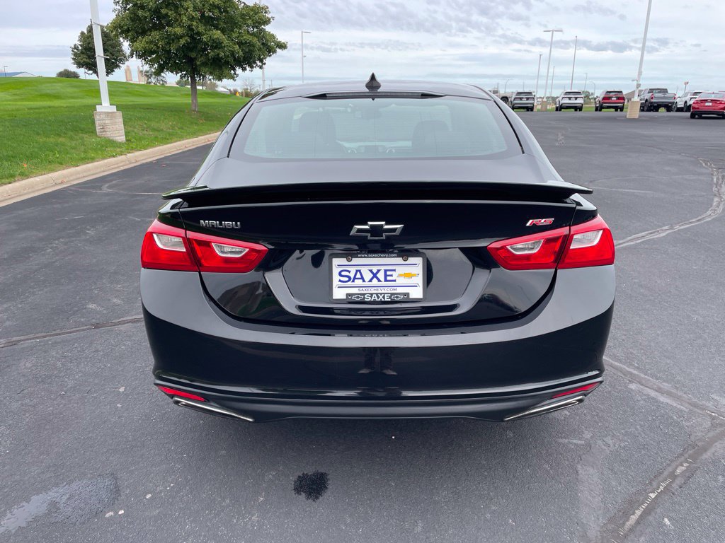 Used 2019 Chevrolet Malibu RS FWD image 4