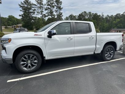 New 2026 Chevrolet Silverado 1500 LT