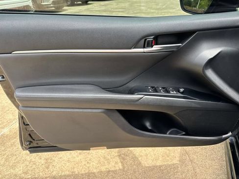 Used 2020 Toyota Camry XSE FWD image 24