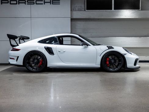 Certified 2019 Porsche 911 GT3 RS RWD image 16