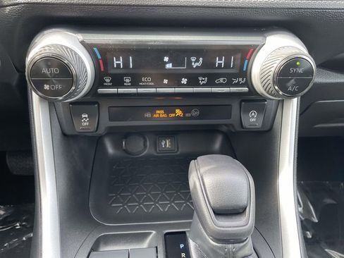 Used 2023 Toyota RAV4 XLE image 42