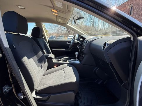 Used 2015 Nissan Rogue S w/ Convenience Package AWD/4WD image 32