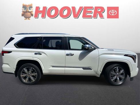 Used 2024 Toyota Sequoia Capstone AWD/4WD image 2