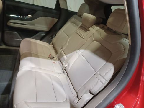 Used 2024 Lincoln Corsair AWD w/ Equipment Group 101A image 25