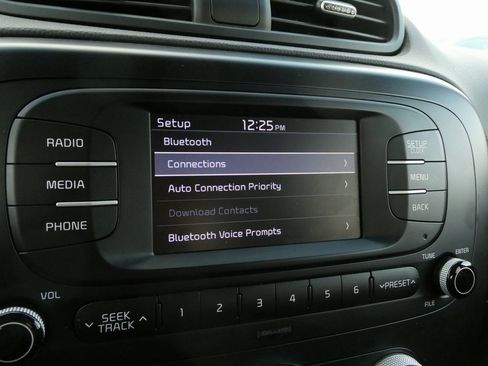 Used 2018 Kia Soul image 38