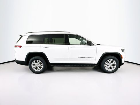 Used 2023 Jeep Grand Cherokee L Limited RWD image 10