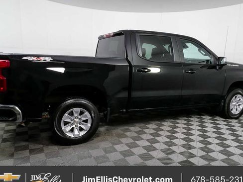 Certified 2025 Chevrolet Silverado 1500 LT image 2